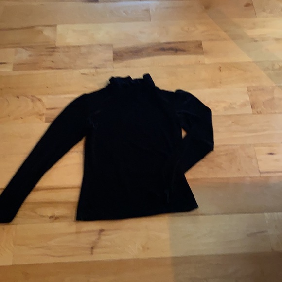 Only Hearts velvet turtleneck🌺 - Picture 2 of 4